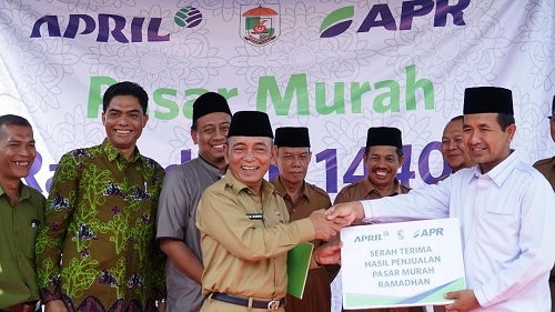 RAPP dan APR Salurkan Ribuan Paket Sembako Murah